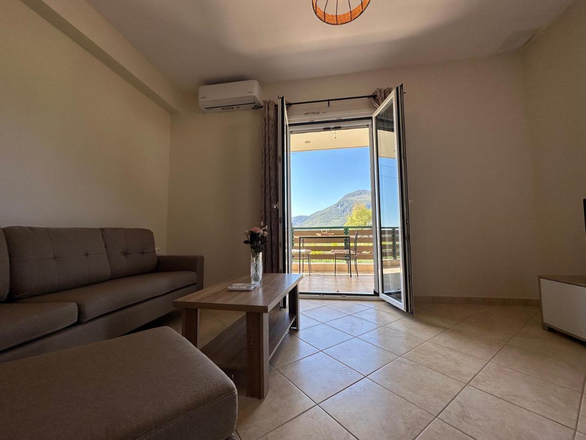 Georgia'S Guesthouse Καλαμπάκα Εξωτερικό φωτογραφία